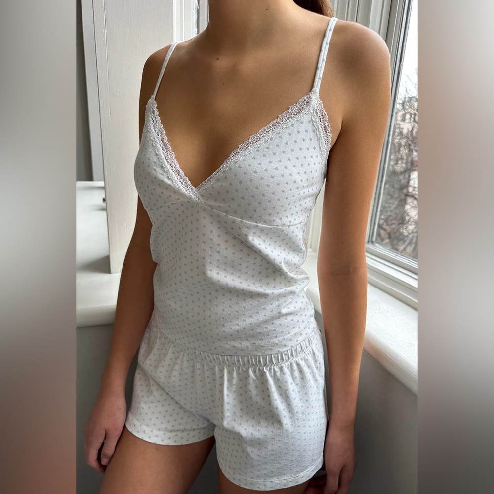 Brandy Melville Amara Hearts Tank Top Blue